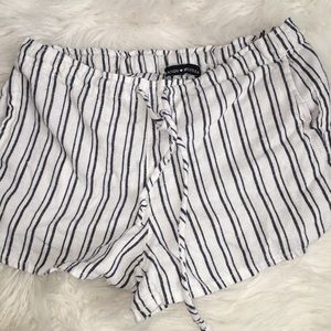 Brandy Melville shorts